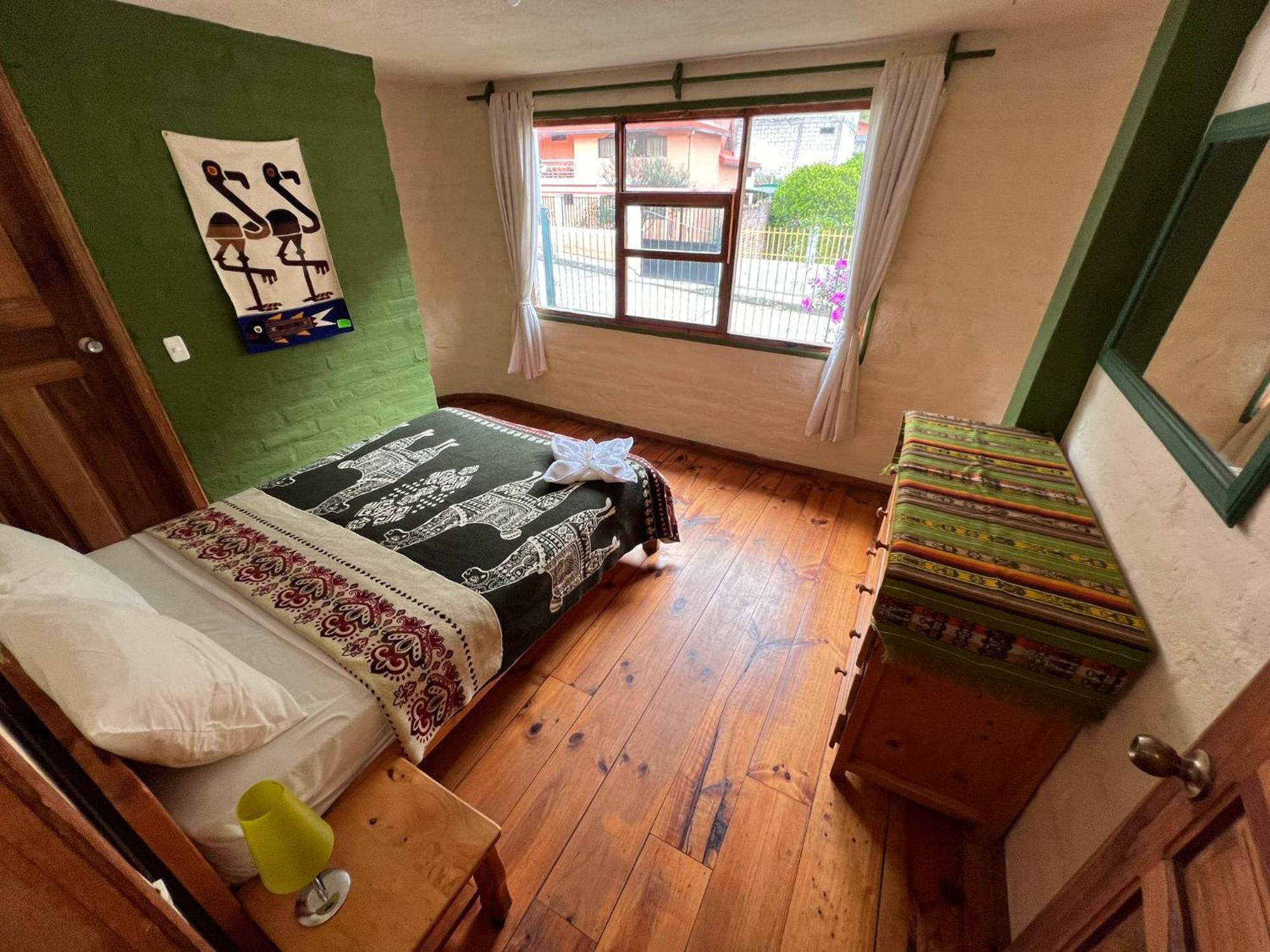 La Casa Verde Eco Guest House Banos  Bilik gambar