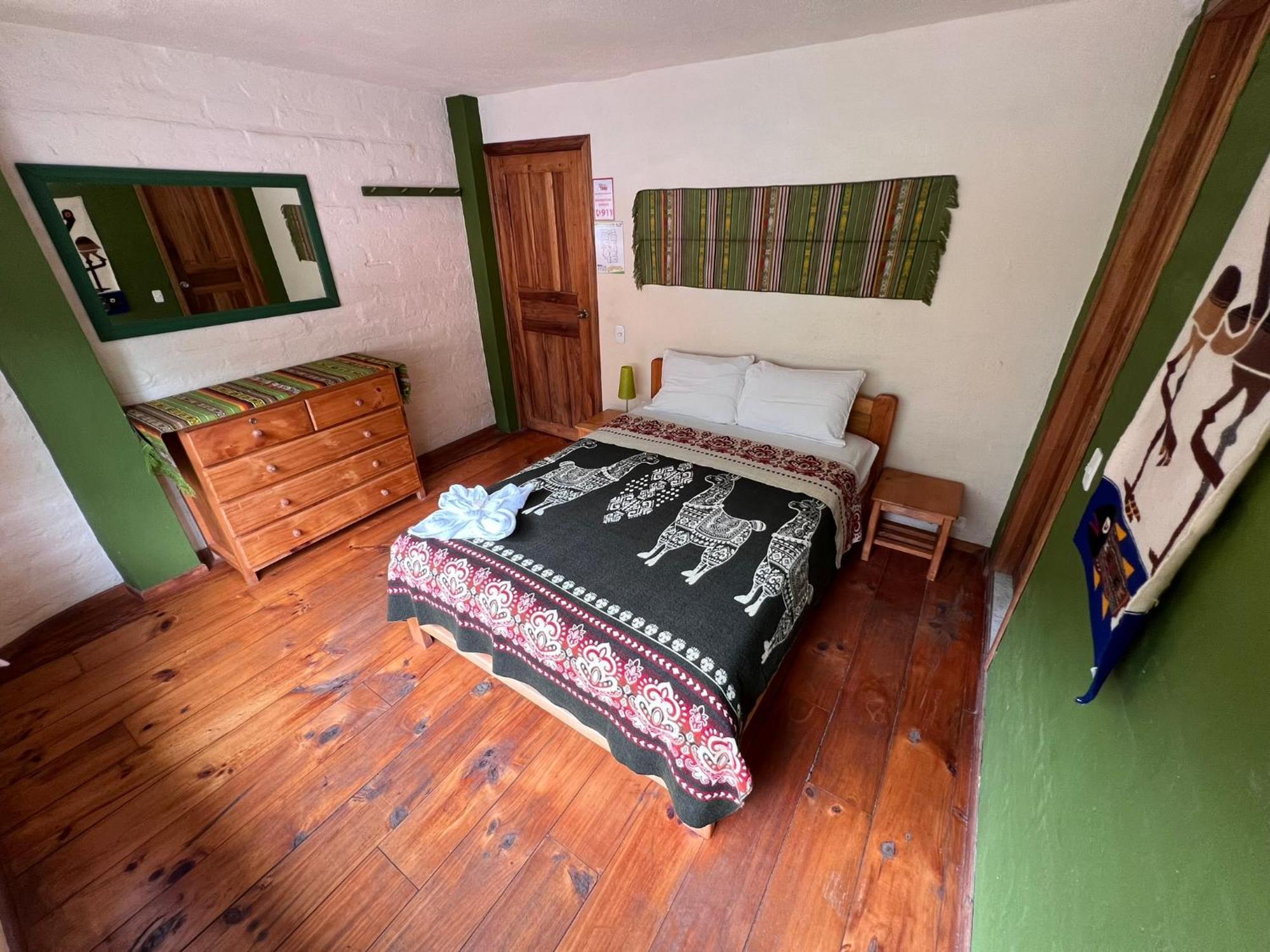 La Casa Verde Eco Guest House Banos  Bilik gambar